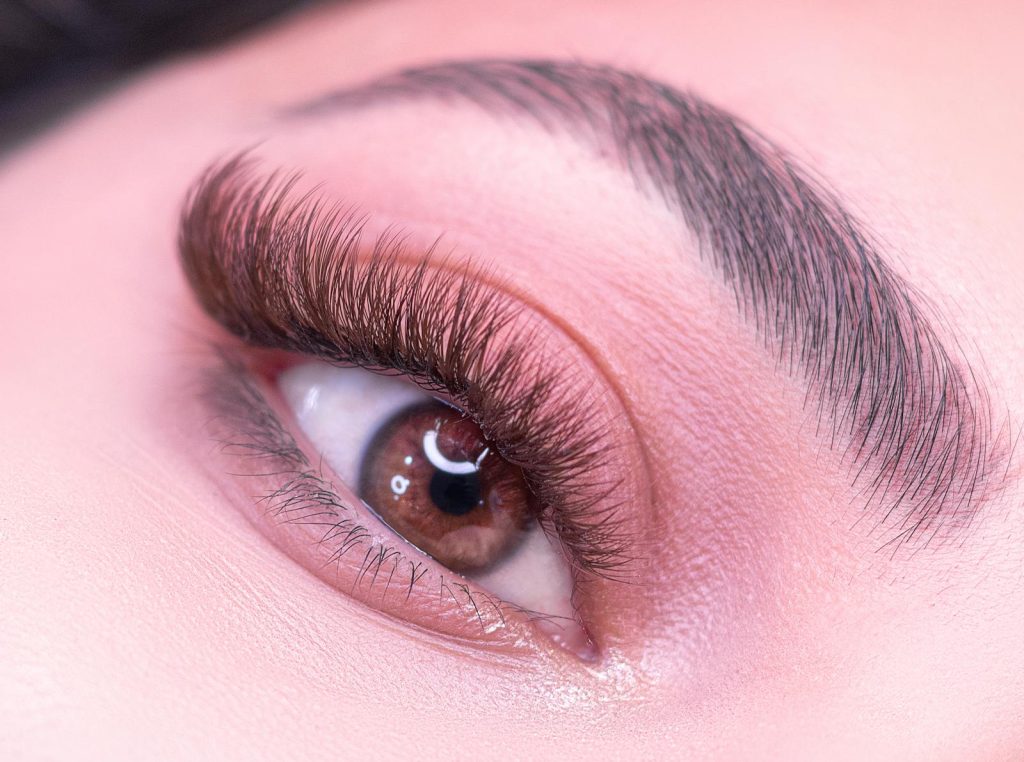 Microbladingpour les sourcils 